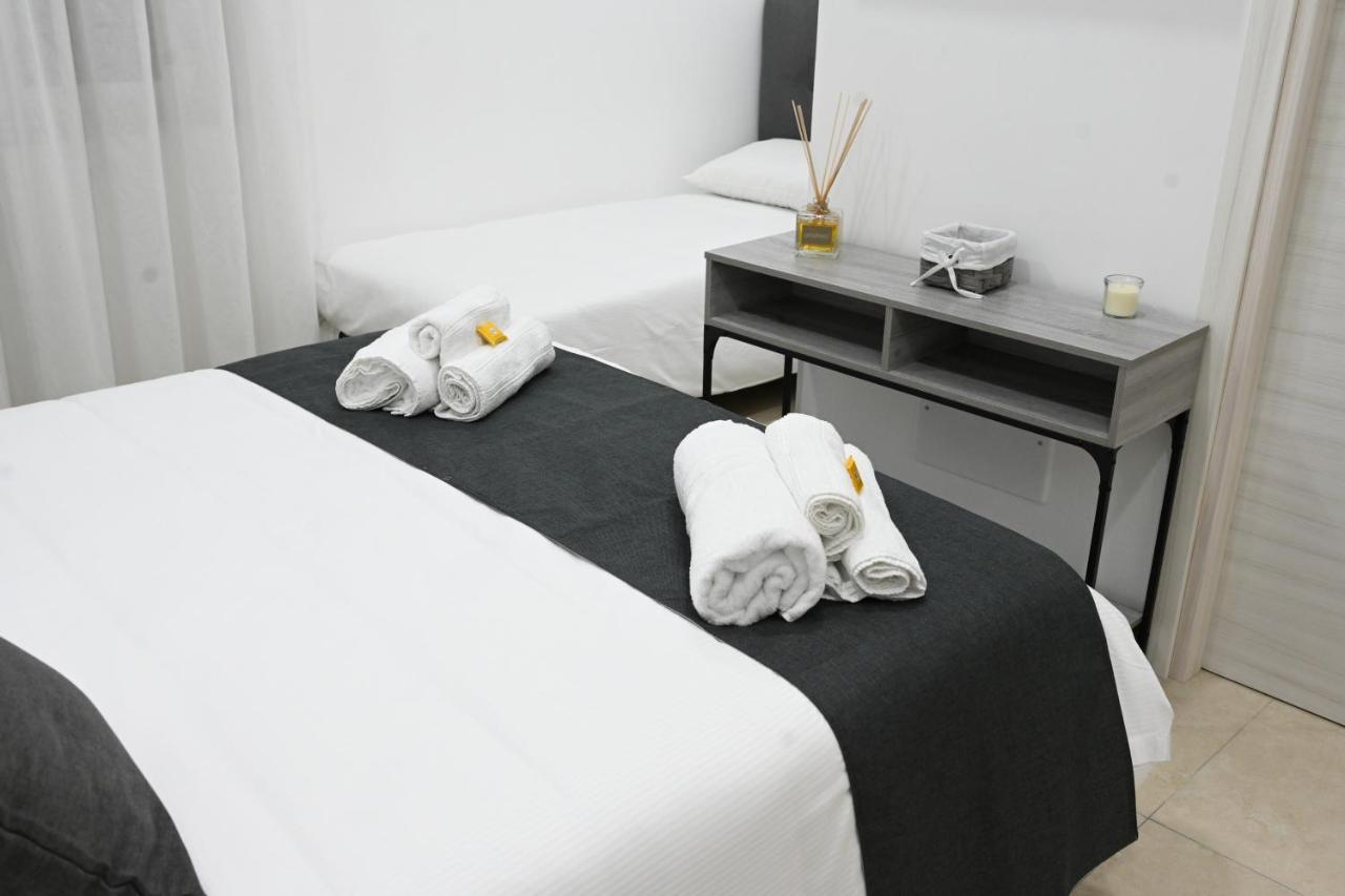 نابولي Solymar B&B المظهر الخارجي الصورة