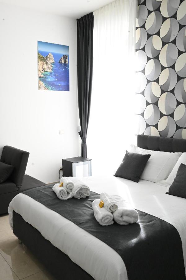 نابولي Solymar B&B المظهر الخارجي الصورة