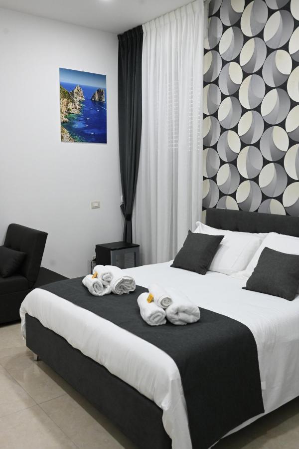 نابولي Solymar B&B المظهر الخارجي الصورة