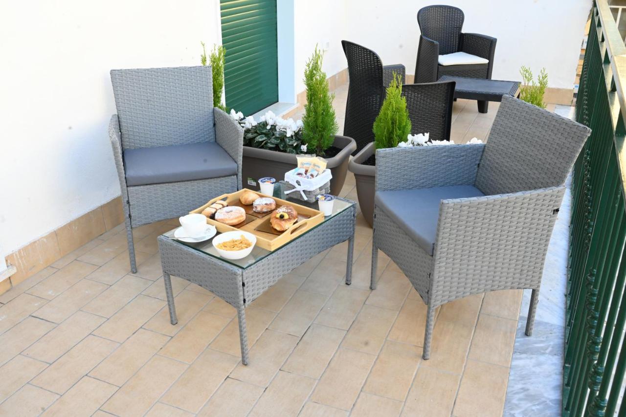 نابولي Solymar B&B المظهر الخارجي الصورة