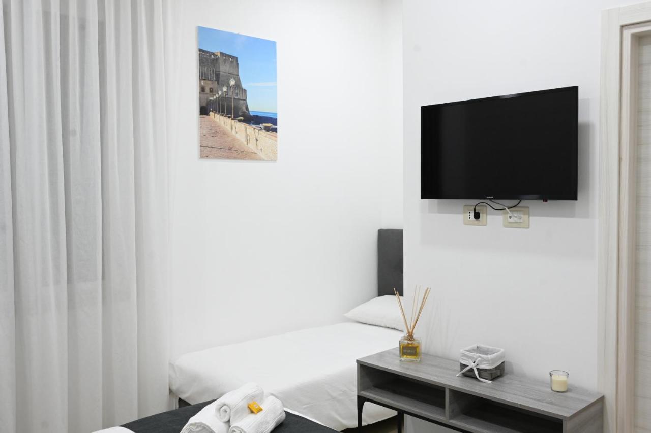 نابولي Solymar B&B المظهر الخارجي الصورة