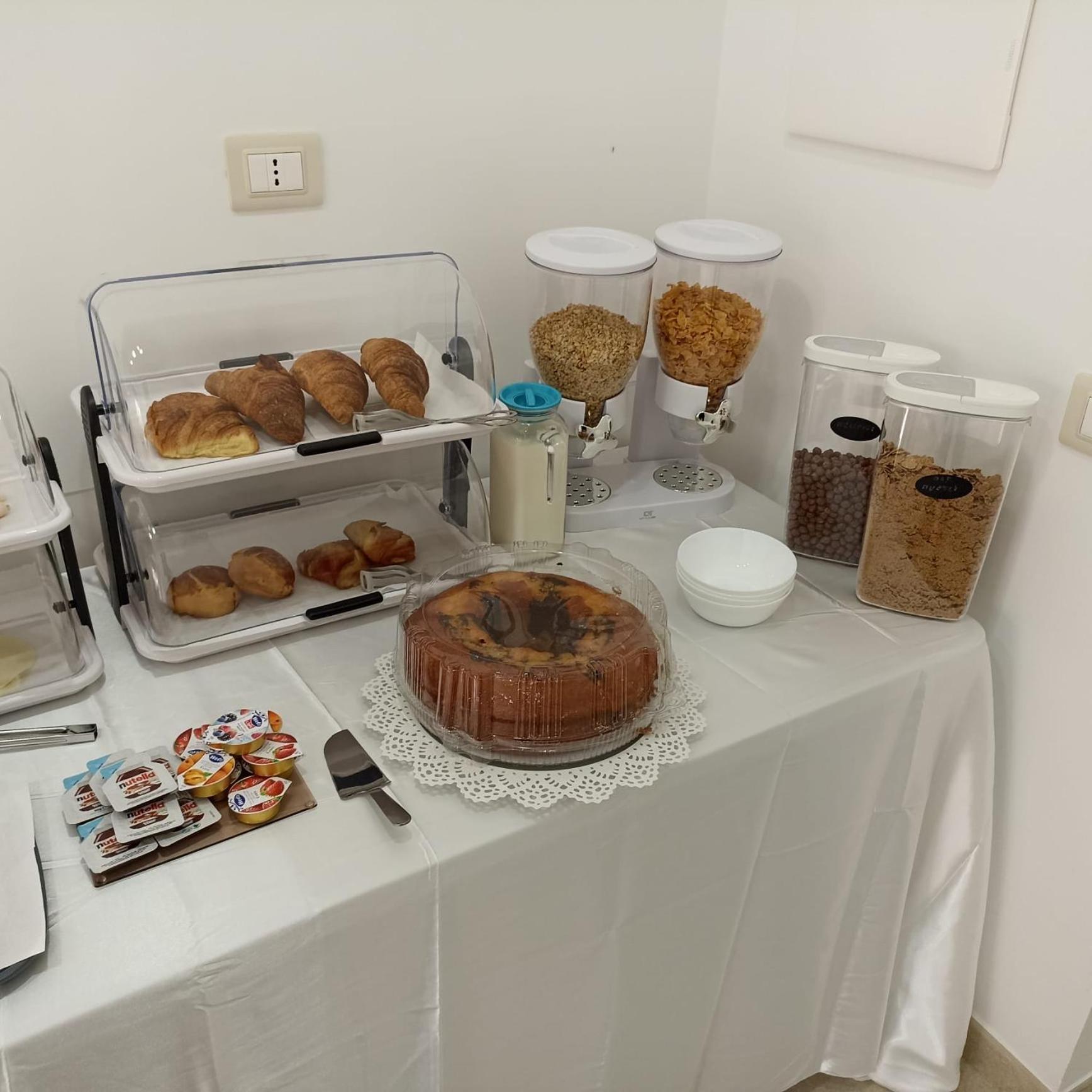 نابولي Solymar B&B المظهر الخارجي الصورة